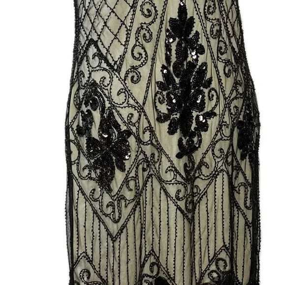 Fundaisy Elegant Black beaded and Cream cocktail, party Dress, size XL - Picture 2 of 16